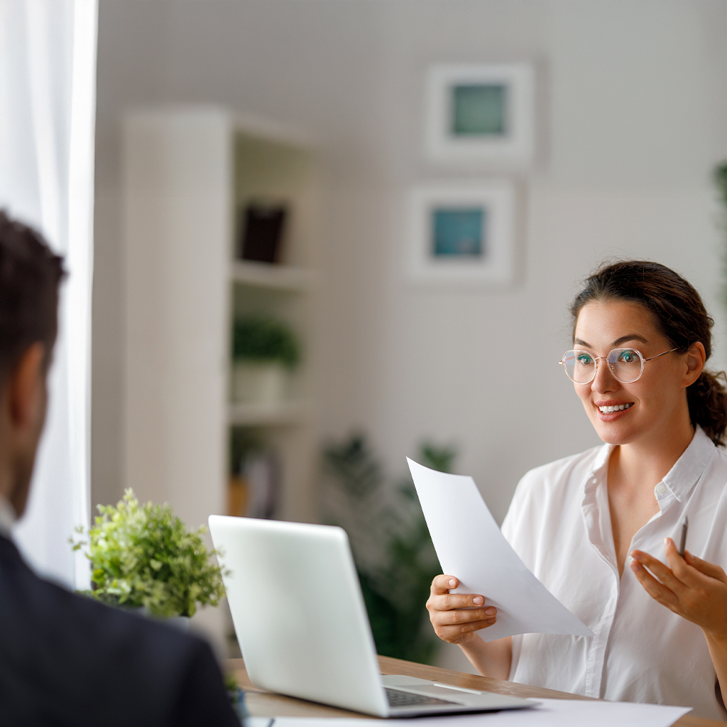 Transforma tu futuro profesional: Aprende a gestionar contabilidad y recursos humanos eficazmente